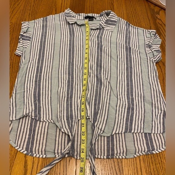 Sanctuary Striped Cuff Sleeved Tie Off Button Down Shirt - Picture 8 of 11